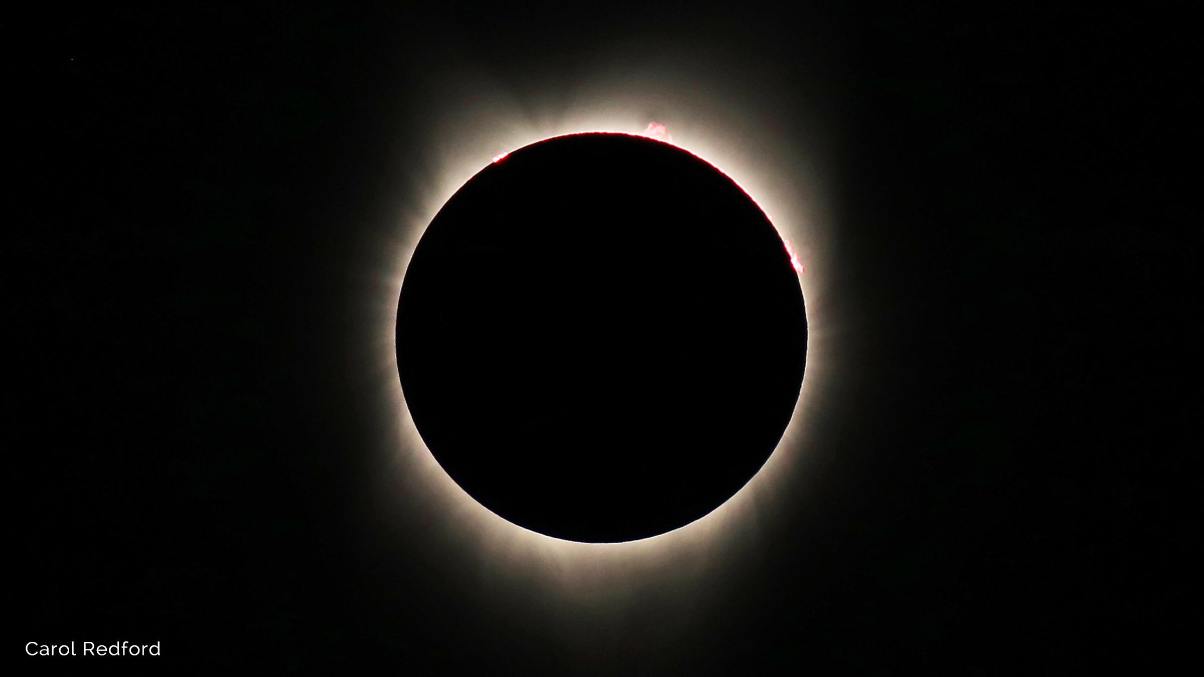 Read more about the article What is a Hybrid Solar Eclipse?