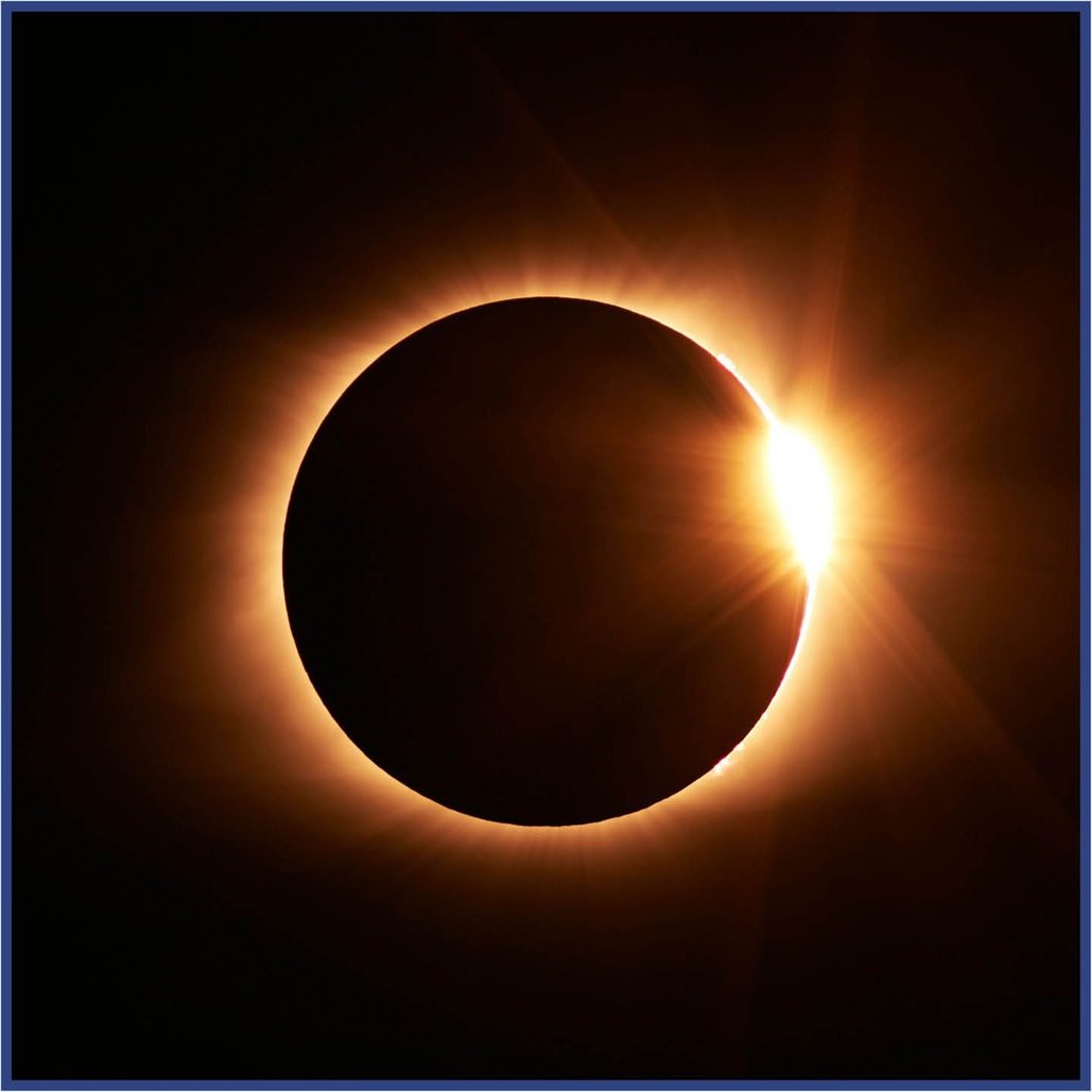 Moon facts #1: a dramatic photo of a total solar eclipse